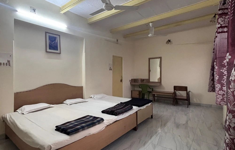 Sri Venkateshwar Lodge
